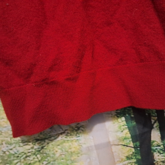 Sleeveless cherry red merino wool turtleneck - Picture 4 of 9